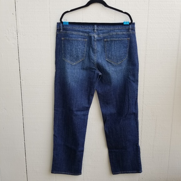 Liz Claiborne Boyfriend Jeans - Picture 4 of 7